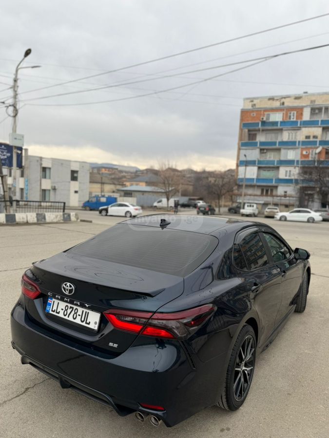 Toyota Camry - фото 5