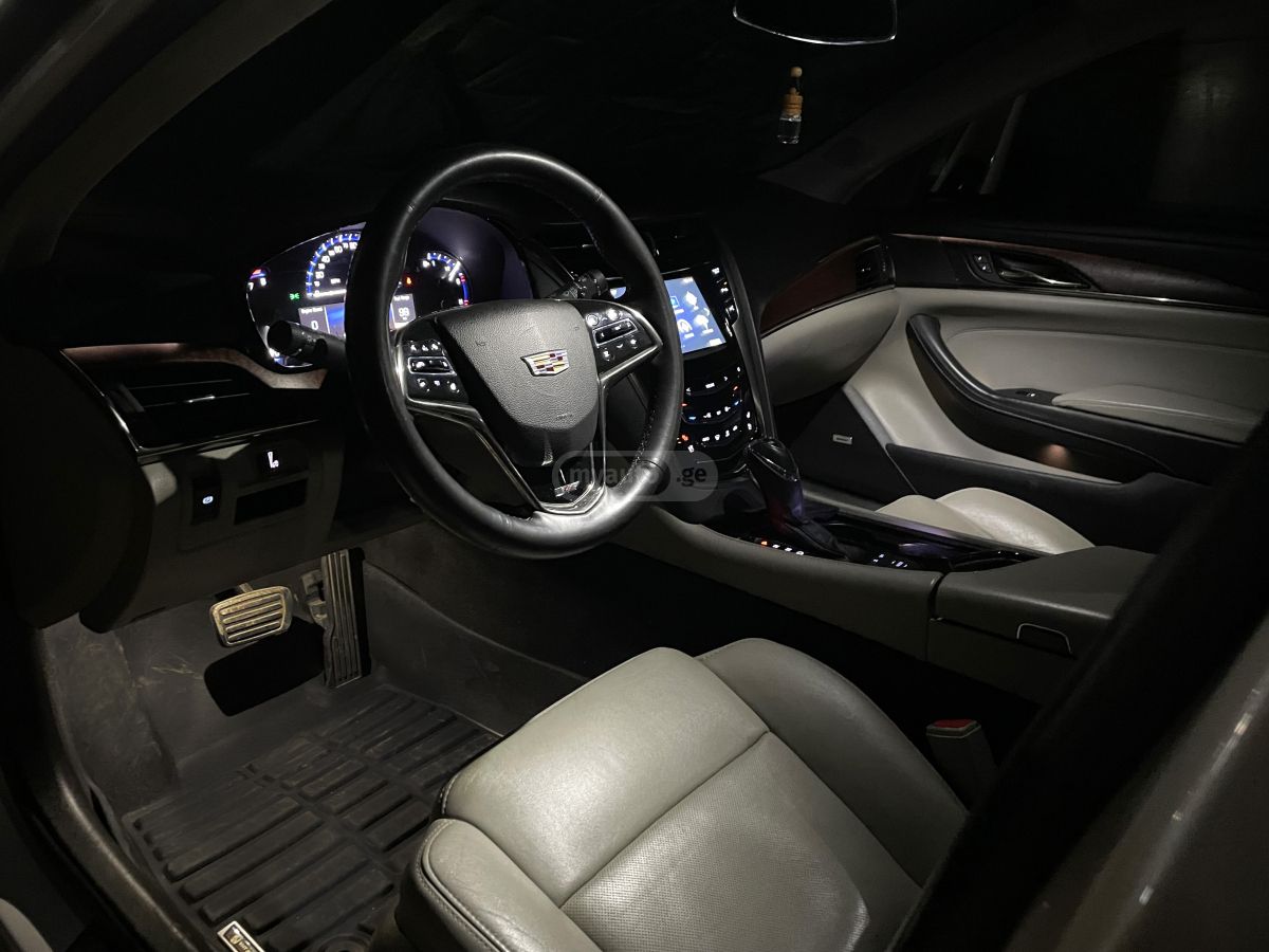 Cadillac CTS - фото 9