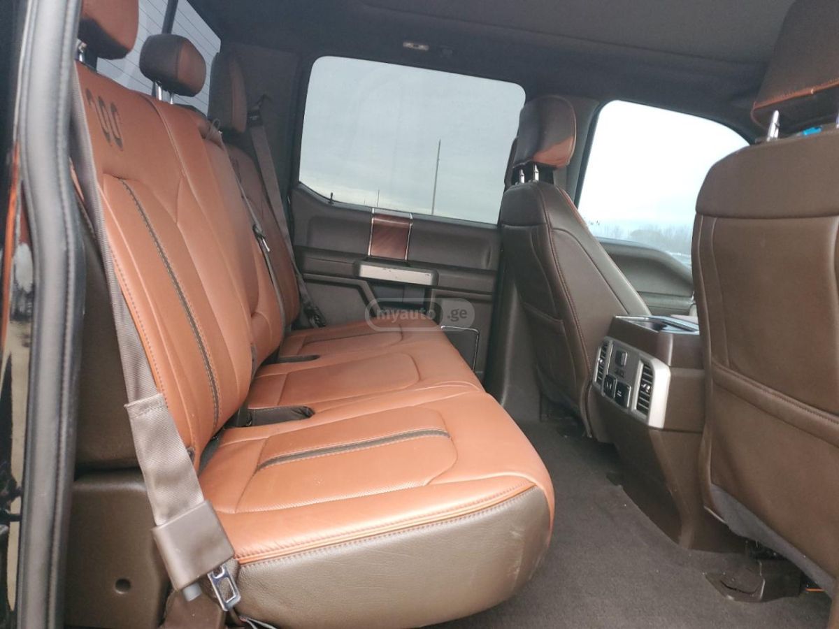 Ford F150 - фото 10