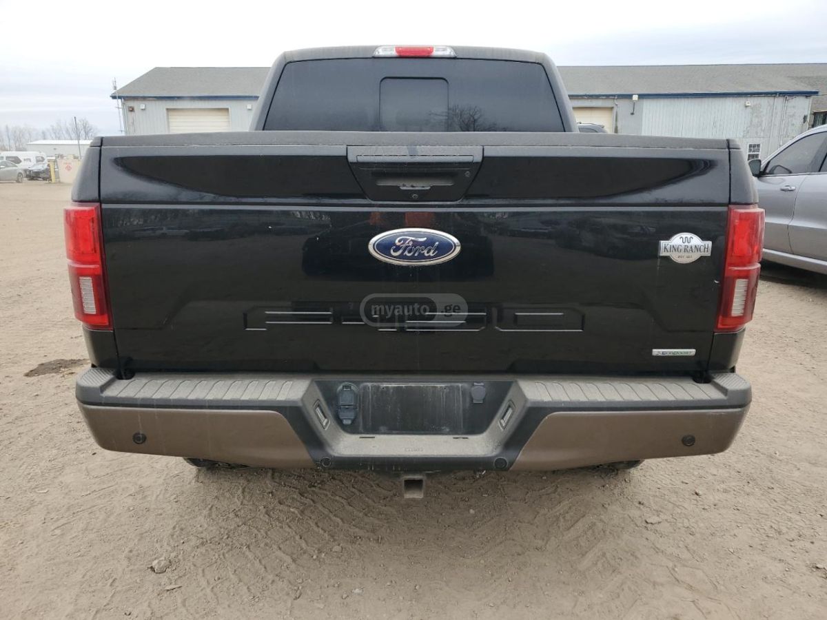 Ford F150 - фото 6