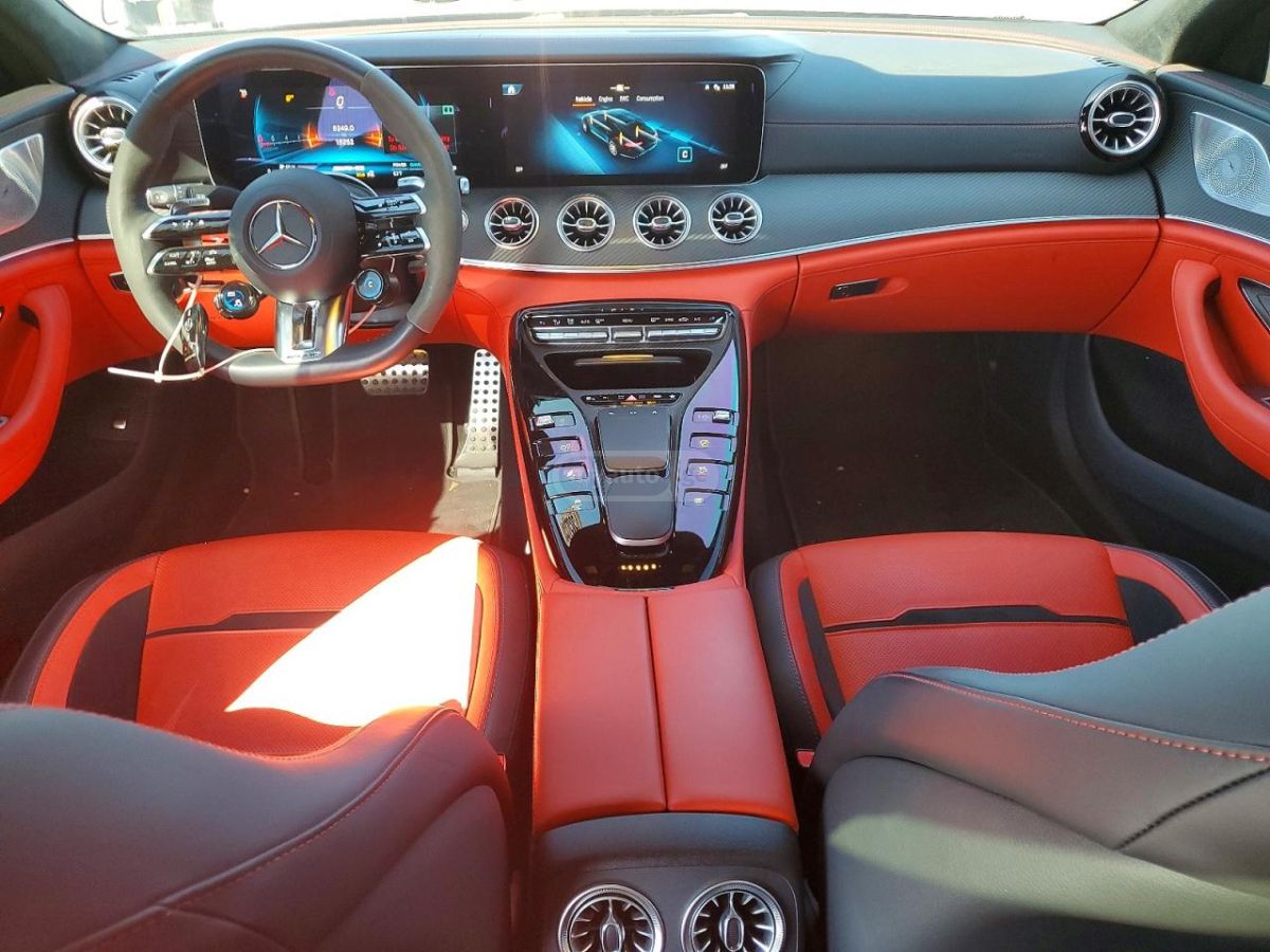 Mercedes-Benz AMG GT 2024 — миниатюра 8