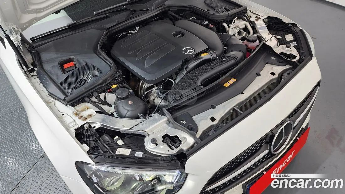 Mercedes-Benz E53 AMG 2023 — миниатюра 6