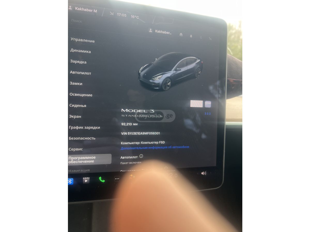 Tesla Model 3 - фото 6