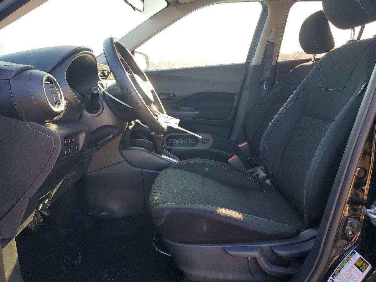 Nissan Kicks - фото 7