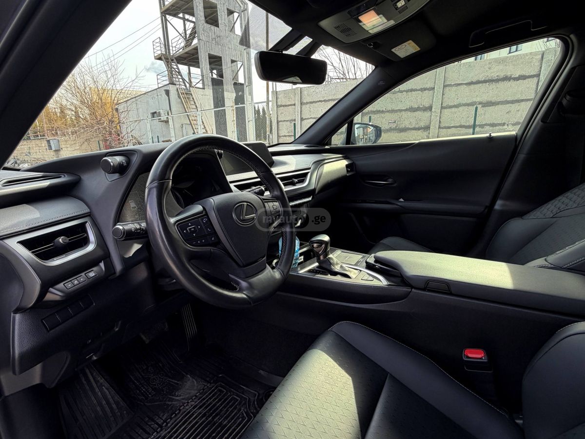 Lexus Проходная 150 л.с. — миниатюра 12