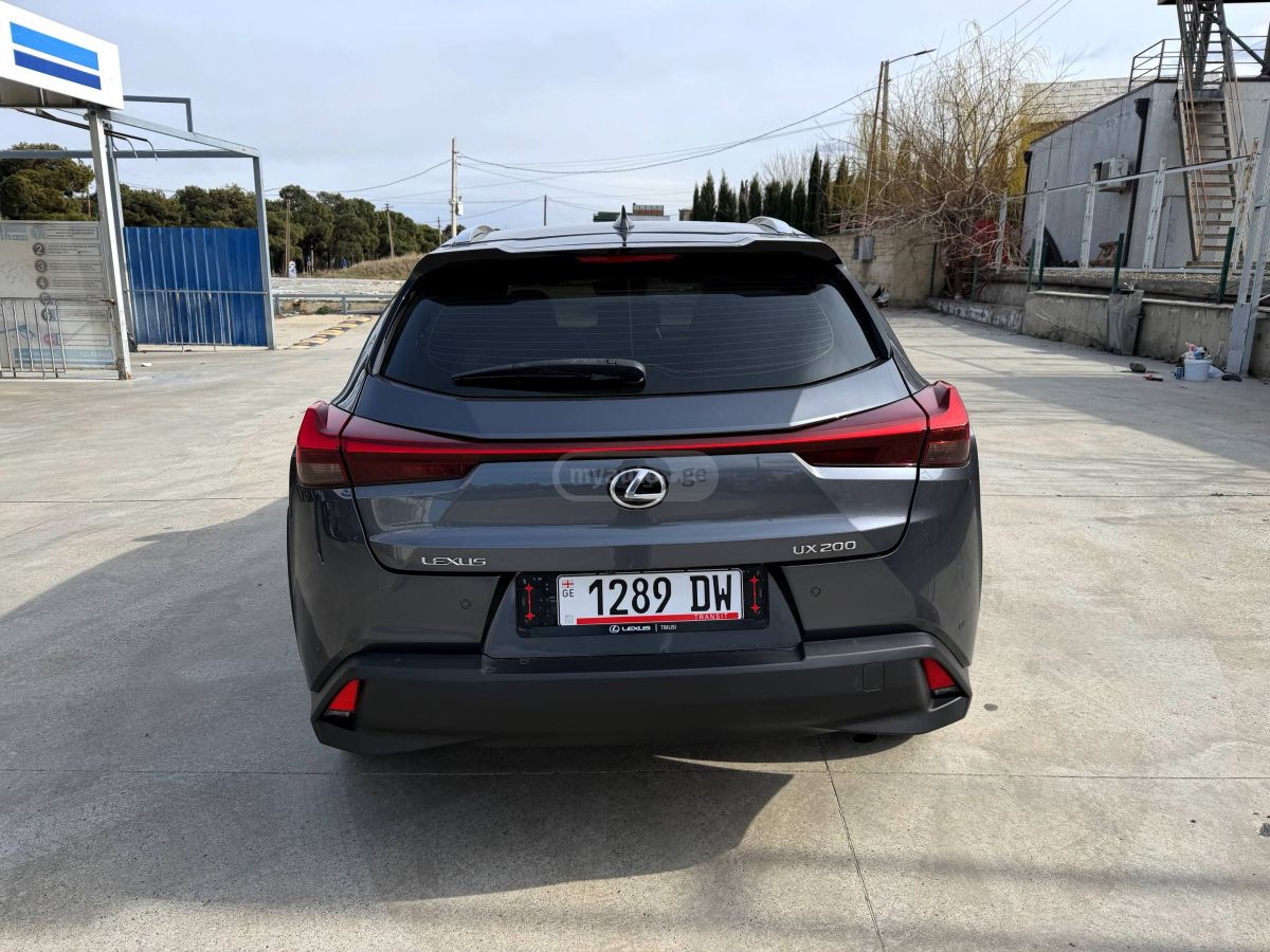 Lexus Проходная 150 л.с. — миниатюра 7