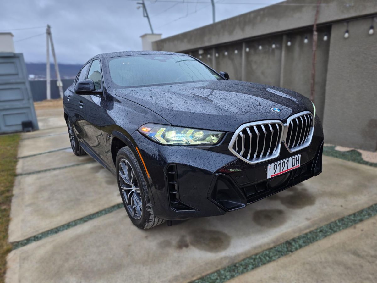 BMW xDrive40i 4dr All Wheel Drive — миниатюра 5