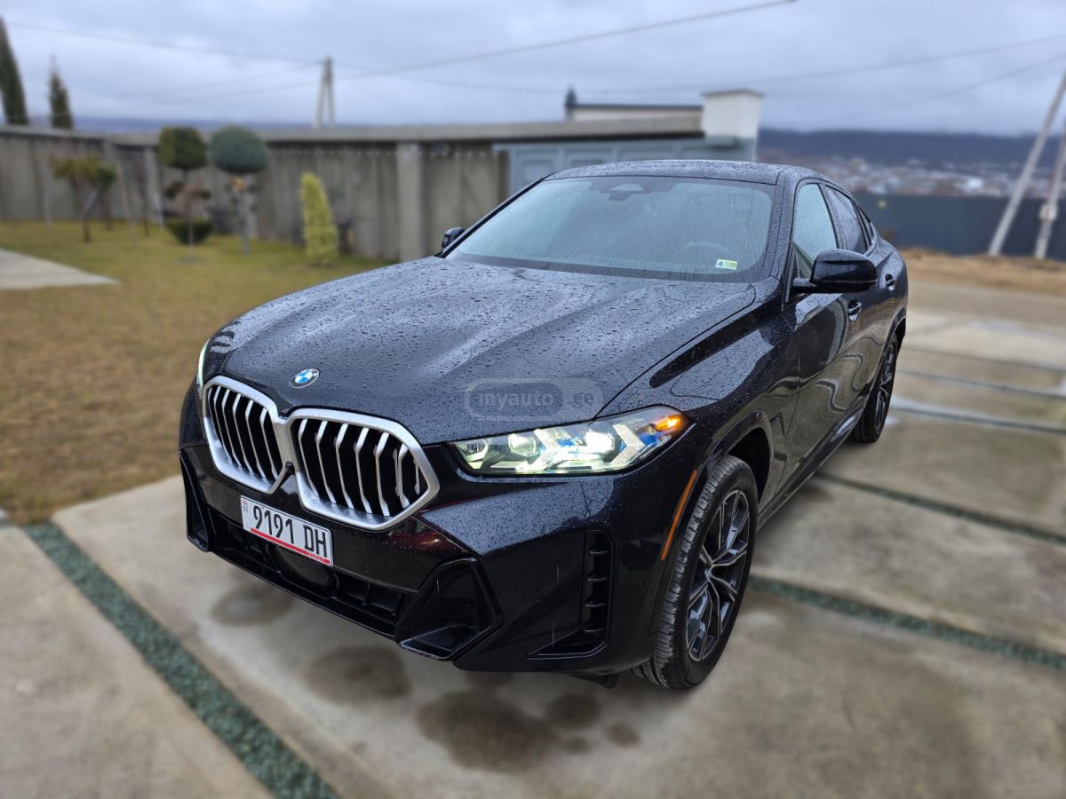 BMW xDrive40i 4dr All Wheel Drive — миниатюра 6