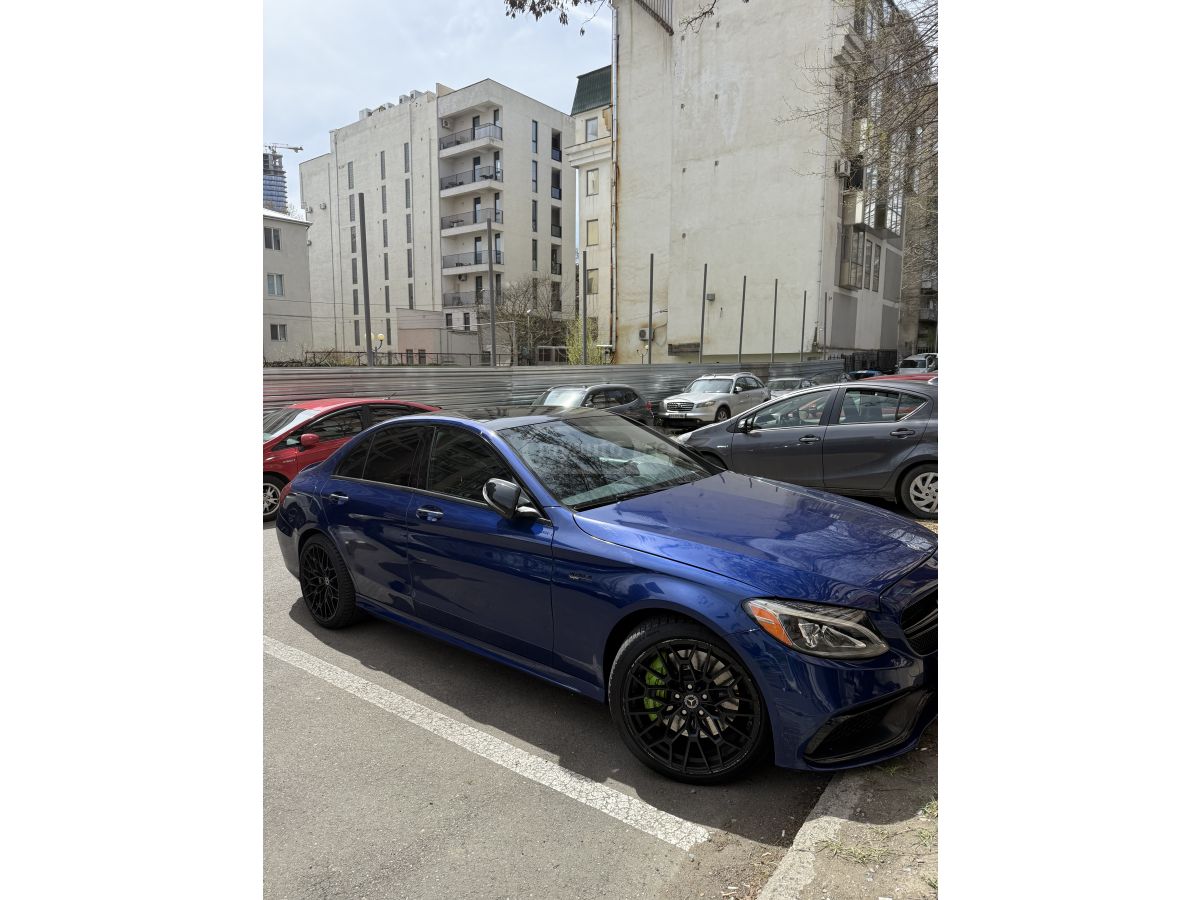 Mercedes-Benz C 43 AMG - фото 1