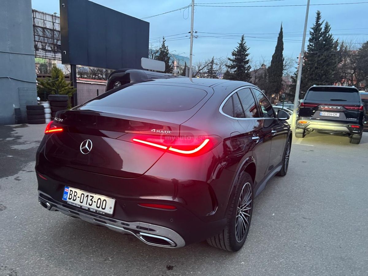 Mercedes-Benz GLC 220 - фото 6