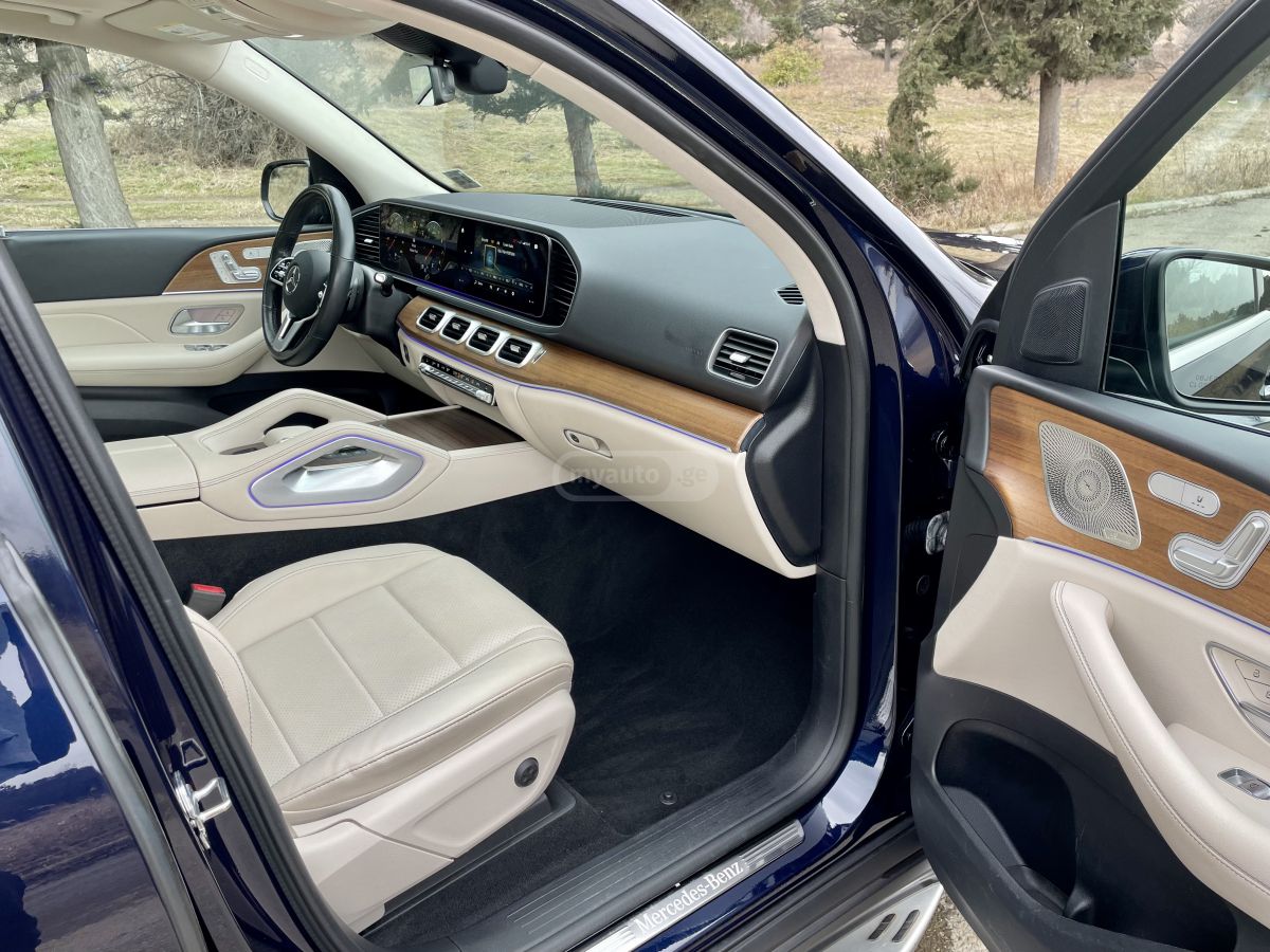 Mercedes-Benz 4 Matic — миниатюра 12