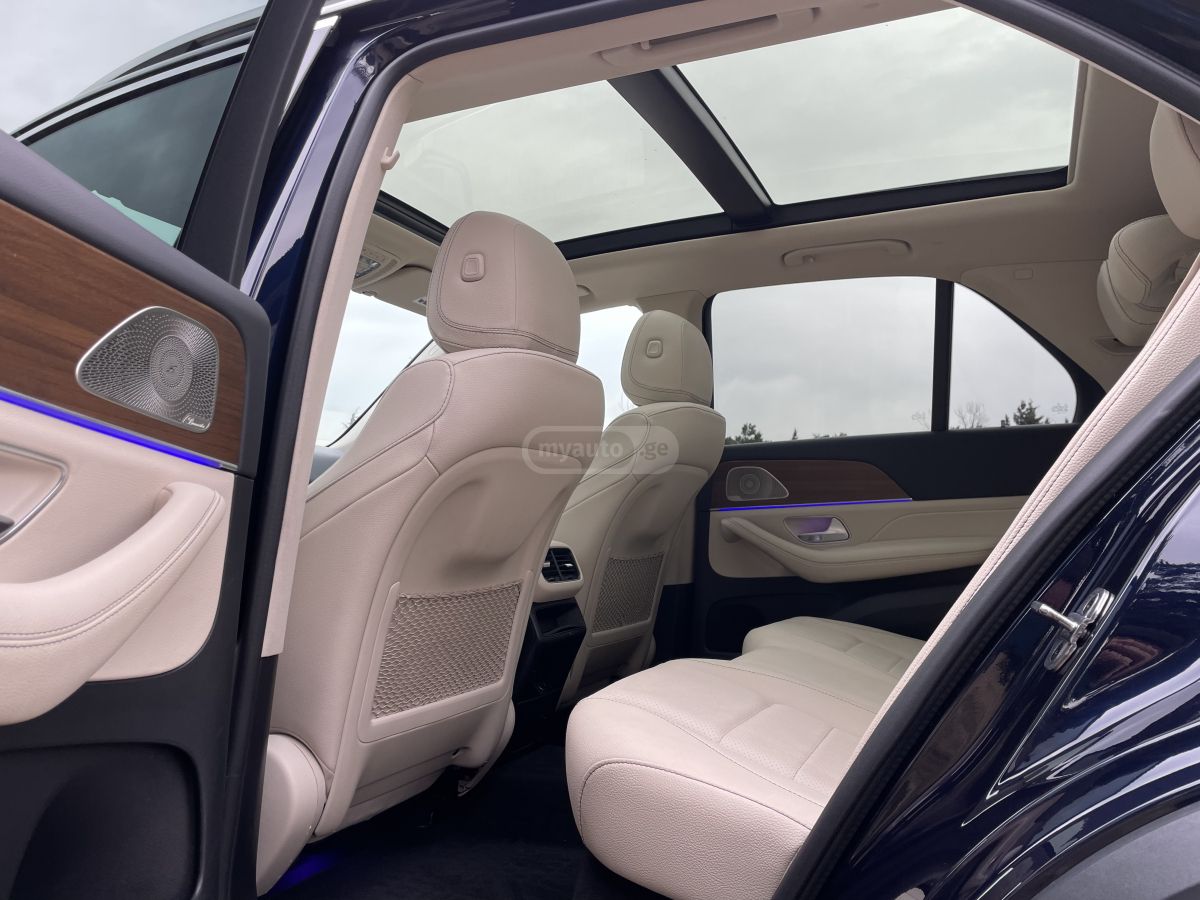 Mercedes-Benz 4 Matic — миниатюра 9