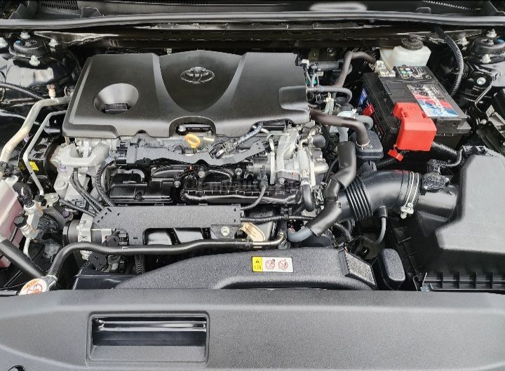Toyota Camry - фото 4