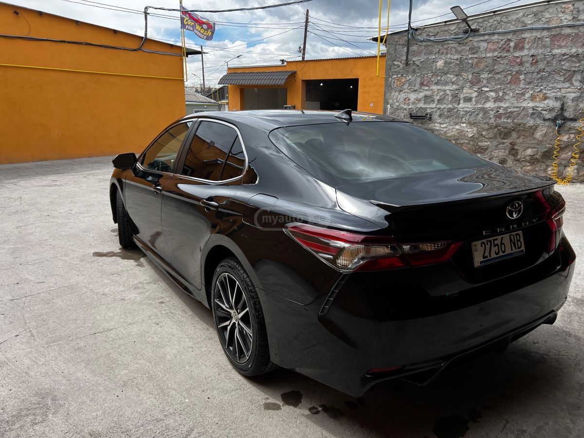 Toyota Camry - фото 9