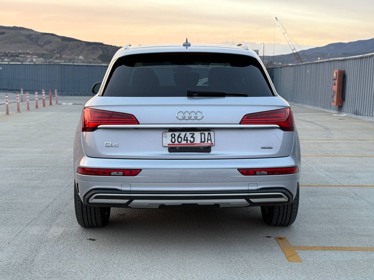 Audi 45 Premium 4dr All-Wheel Drive — миниатюра 5