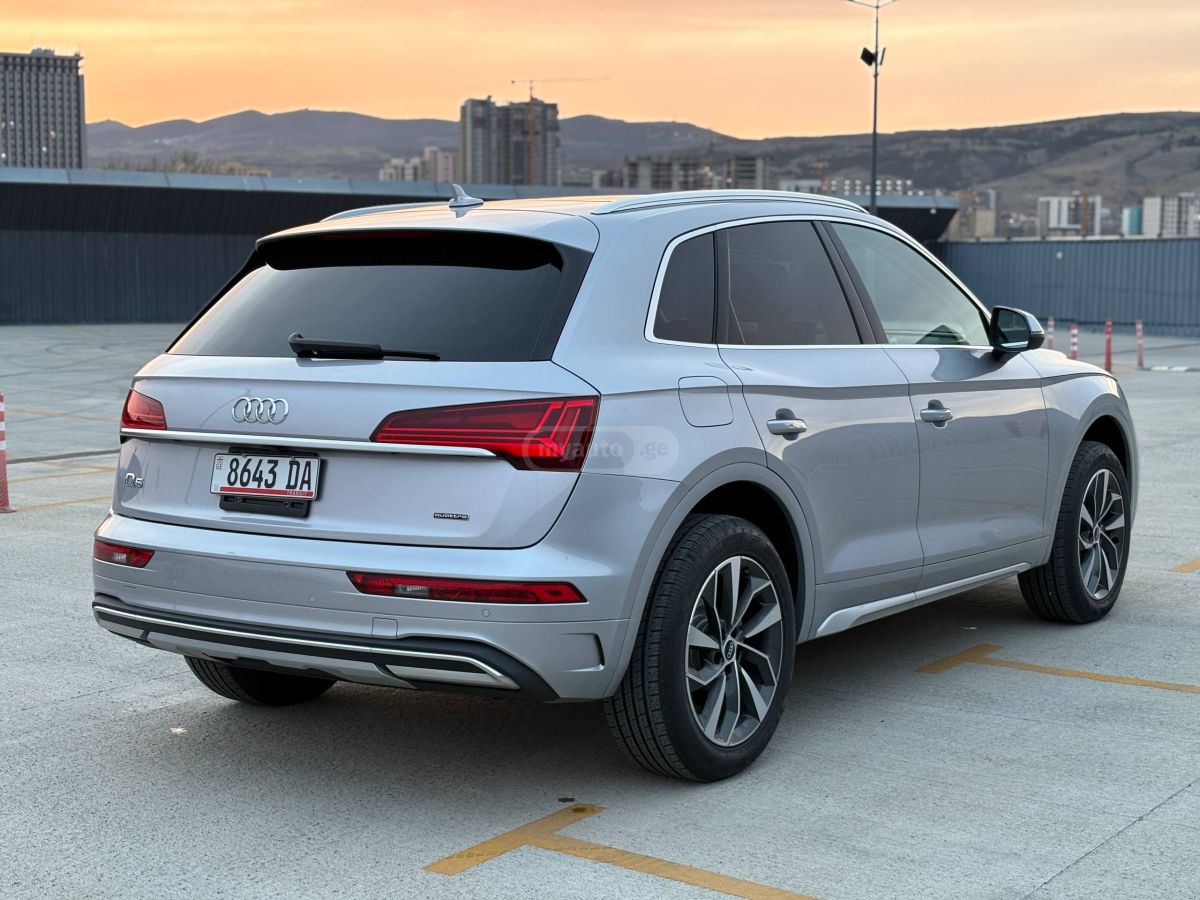 Audi 45 Premium 4dr All-Wheel Drive — миниатюра 6