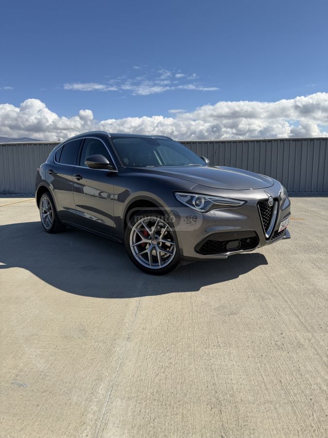 Alfa Romeo Stelvio - фото 2