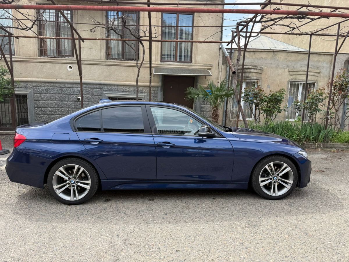 BMW 320 - фото 4