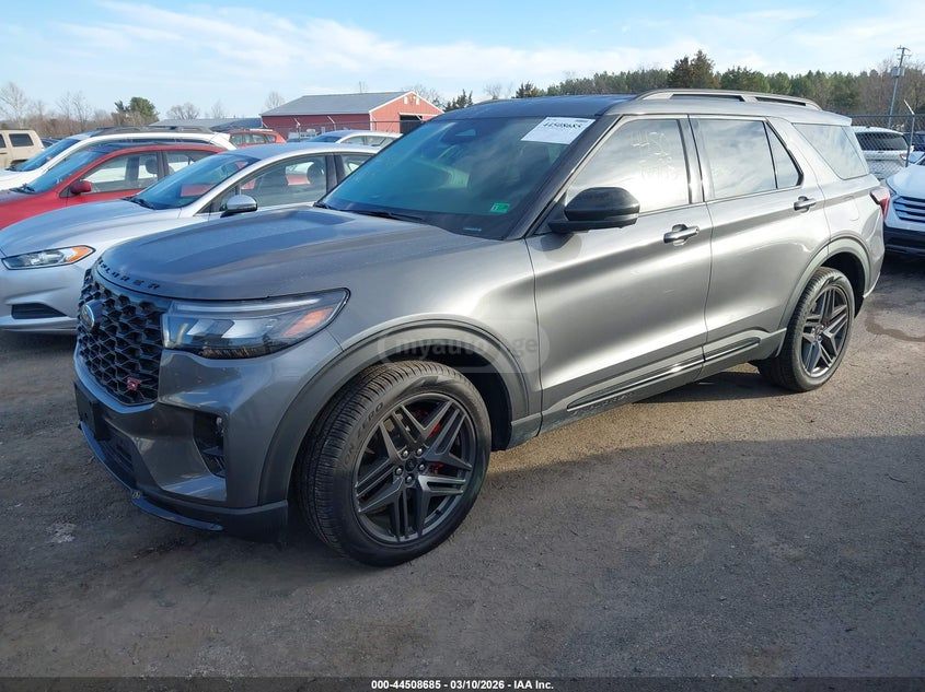 Ford Explorer ST 2025 — миниатюра 1