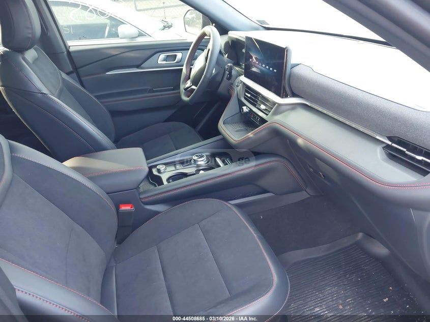 Ford Explorer ST 2025 — миниатюра 6