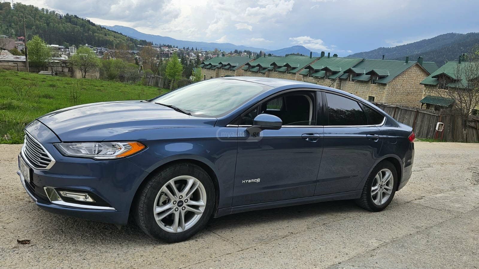 Ford Fusion - фото 2