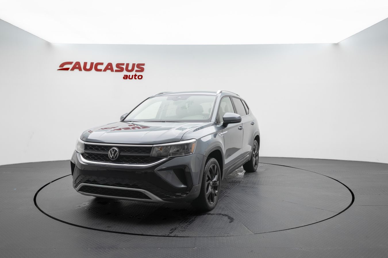 Volkswagen Taos - фото 1