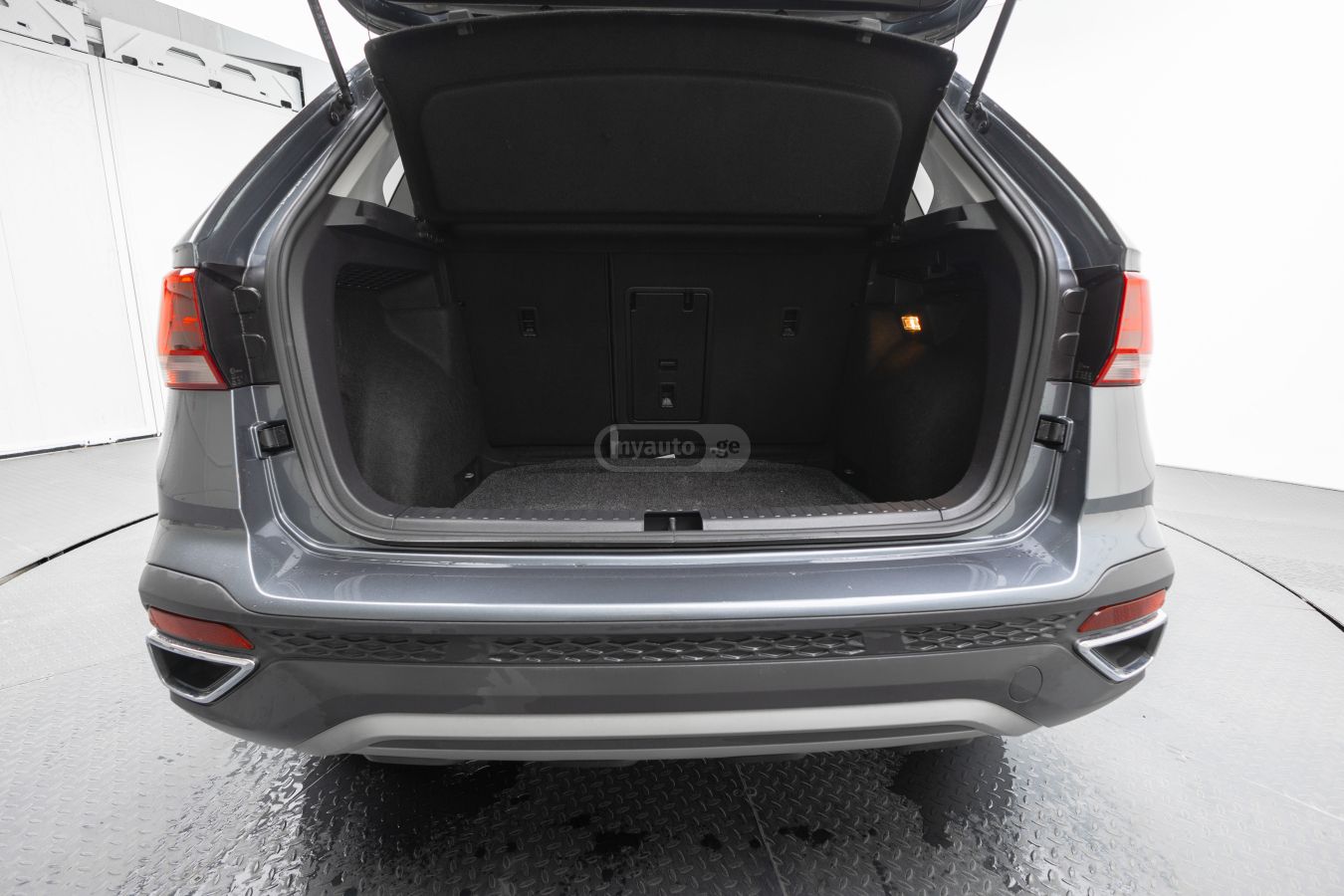 Volkswagen Taos - фото 7