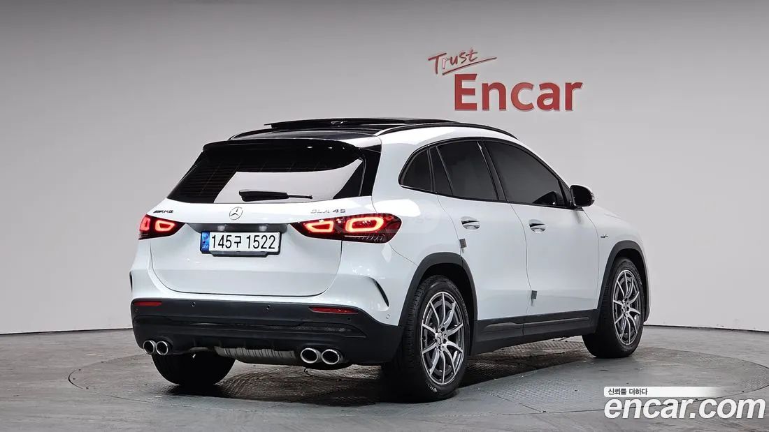 Mercedes-Benz GLA 45 AMG - фото 2