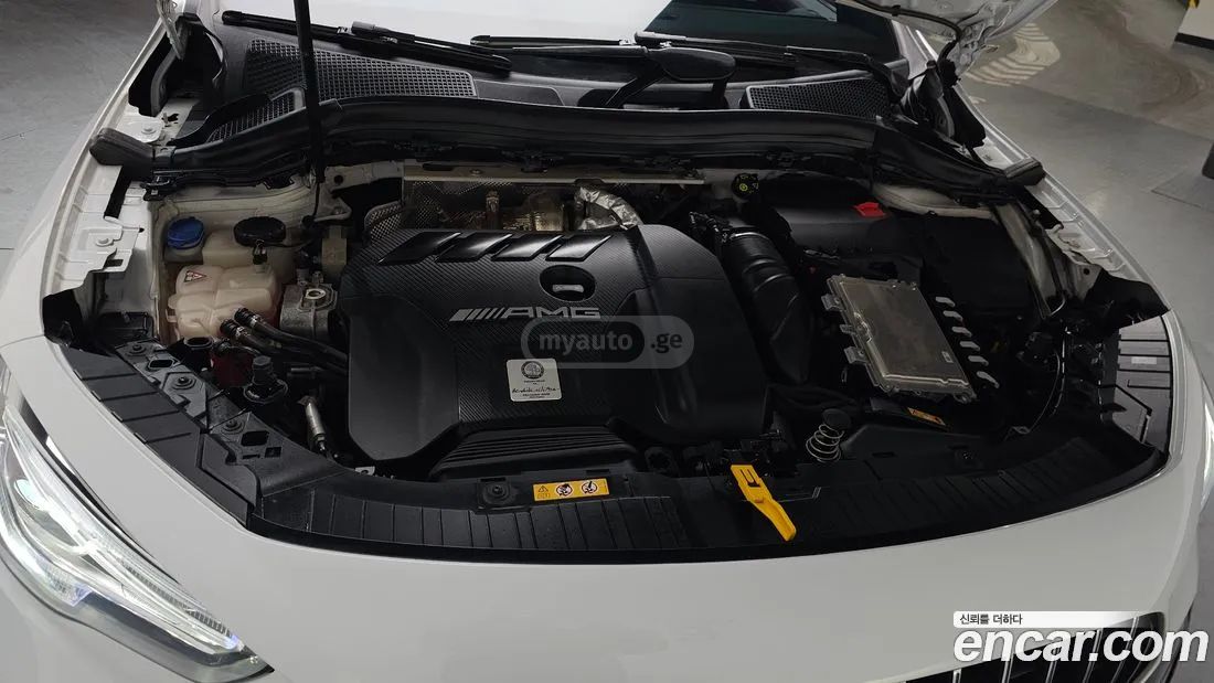 Mercedes-Benz GLA 45 AMG - фото 6