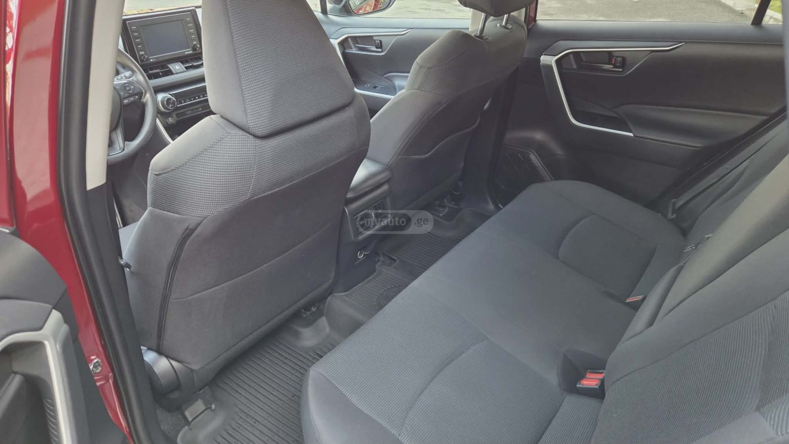 Toyota LE 4dr All-Wheel Drive Automat — миниатюра 7