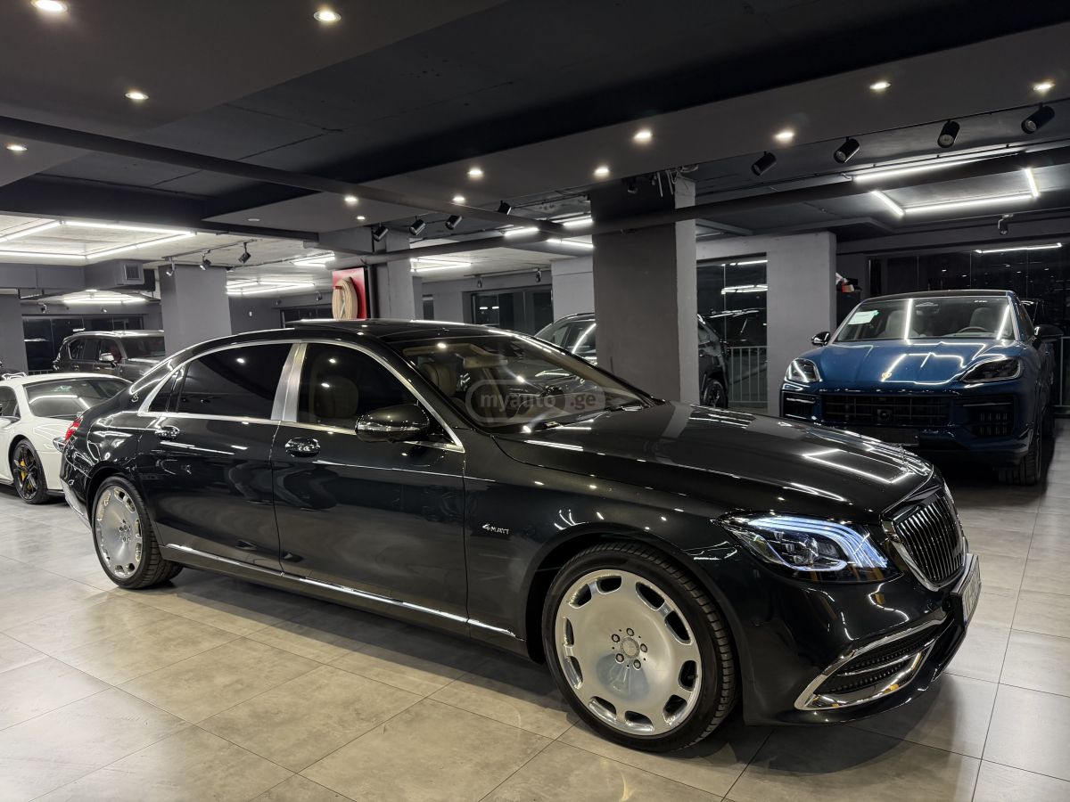 Maybach Pullman - фото 2