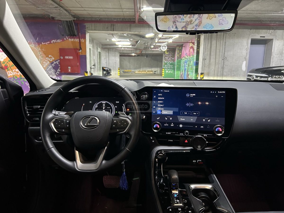 Lexus NX 350 - фото 11