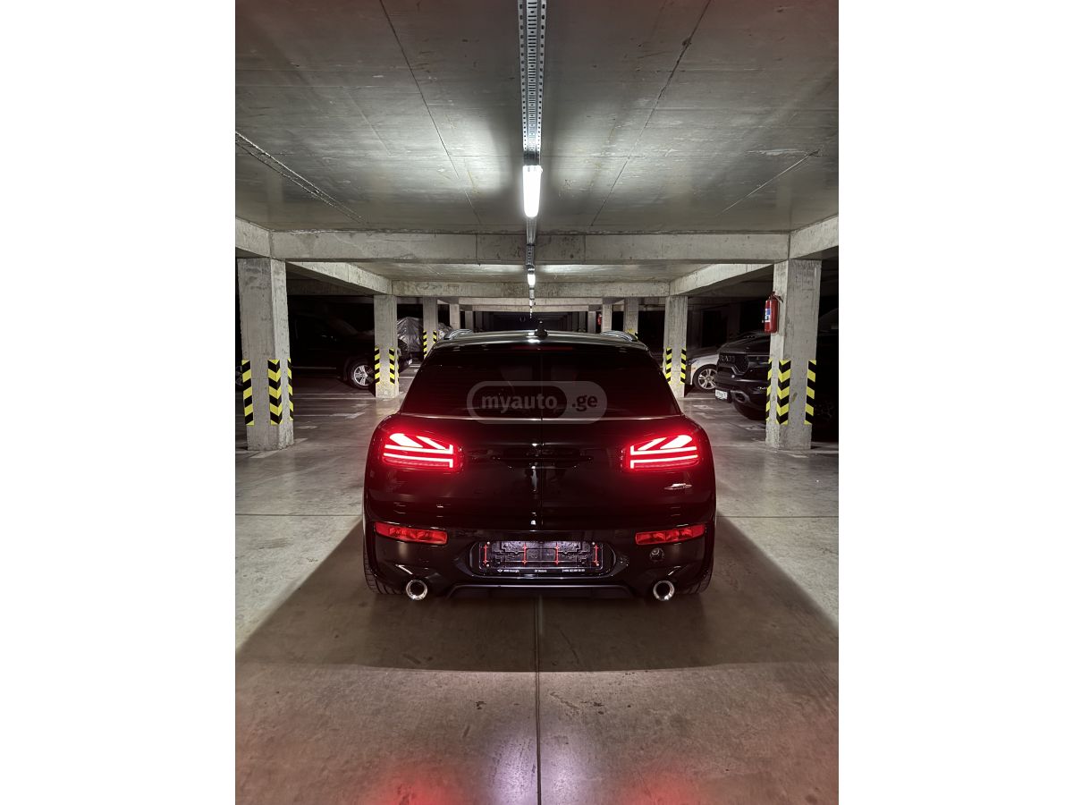 MINI Clubman JCW ALL4 2023 — миниатюра 4