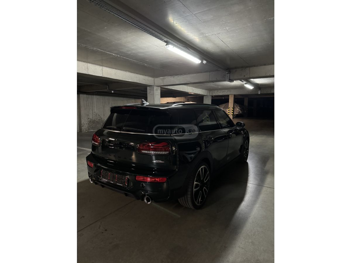 MINI Clubman JCW ALL4 2023 — миниатюра 5