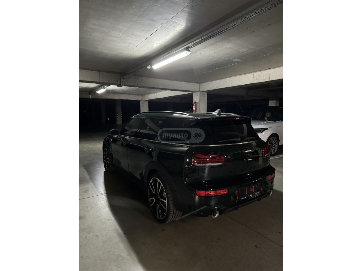 MINI Clubman JCW ALL4 2023 — миниатюра 6