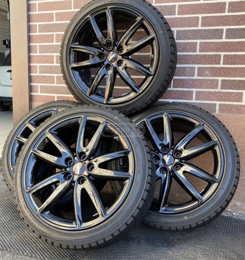 MINI Clubman JCW ALL4 2023 — миниатюра 9