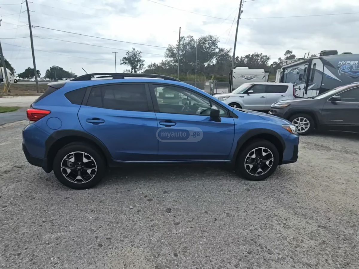 Subaru Crosstrek - фото 2