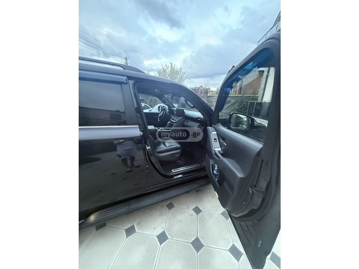 Toyota Land Cruiser - фото 5