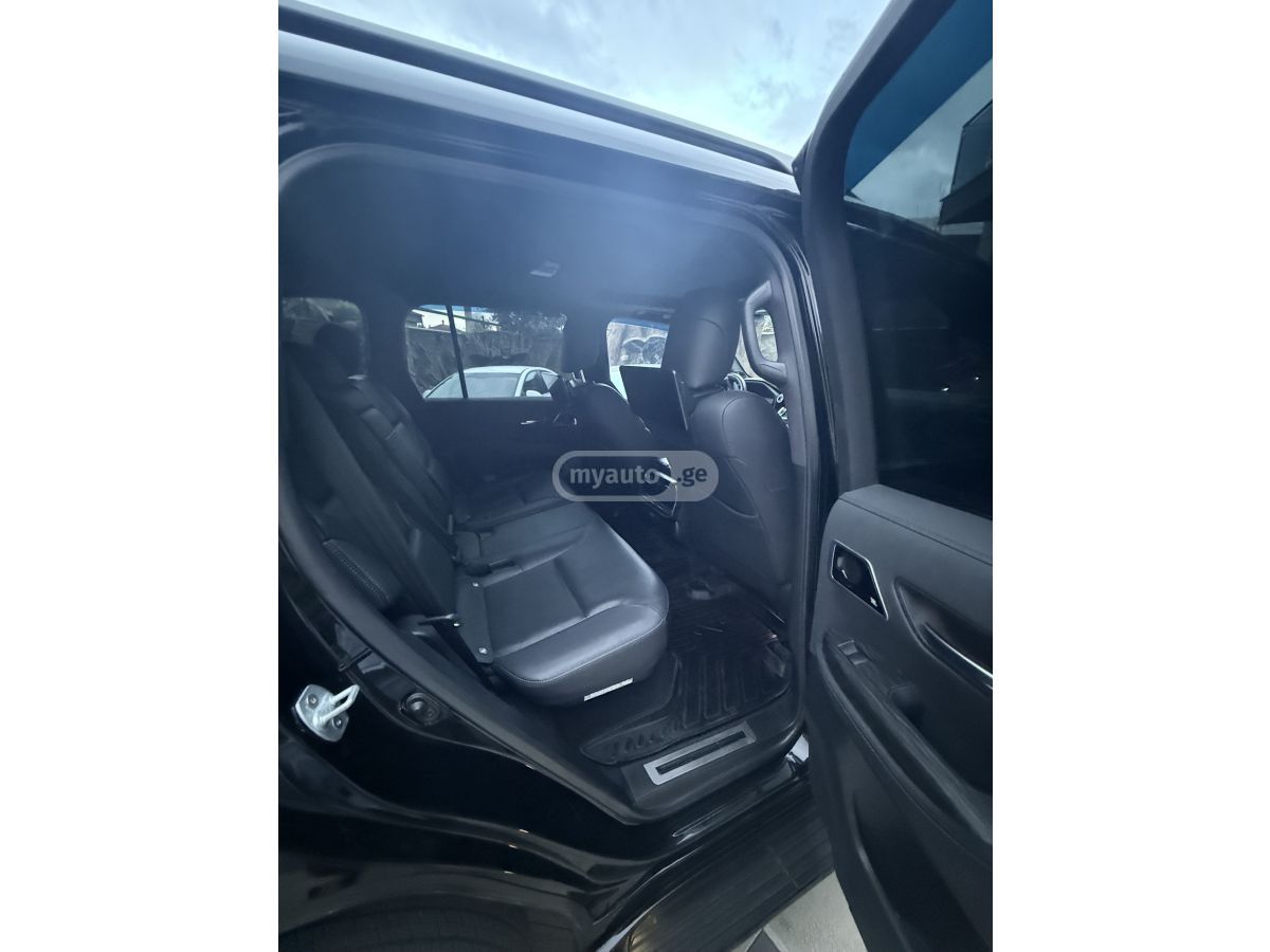 Toyota Land Cruiser - фото 6