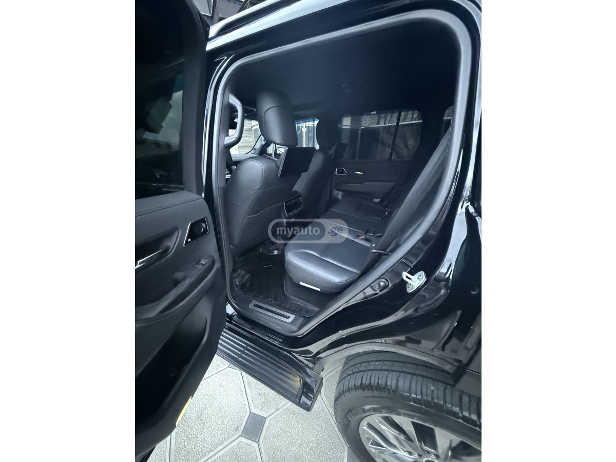 Toyota Land Cruiser - фото 7