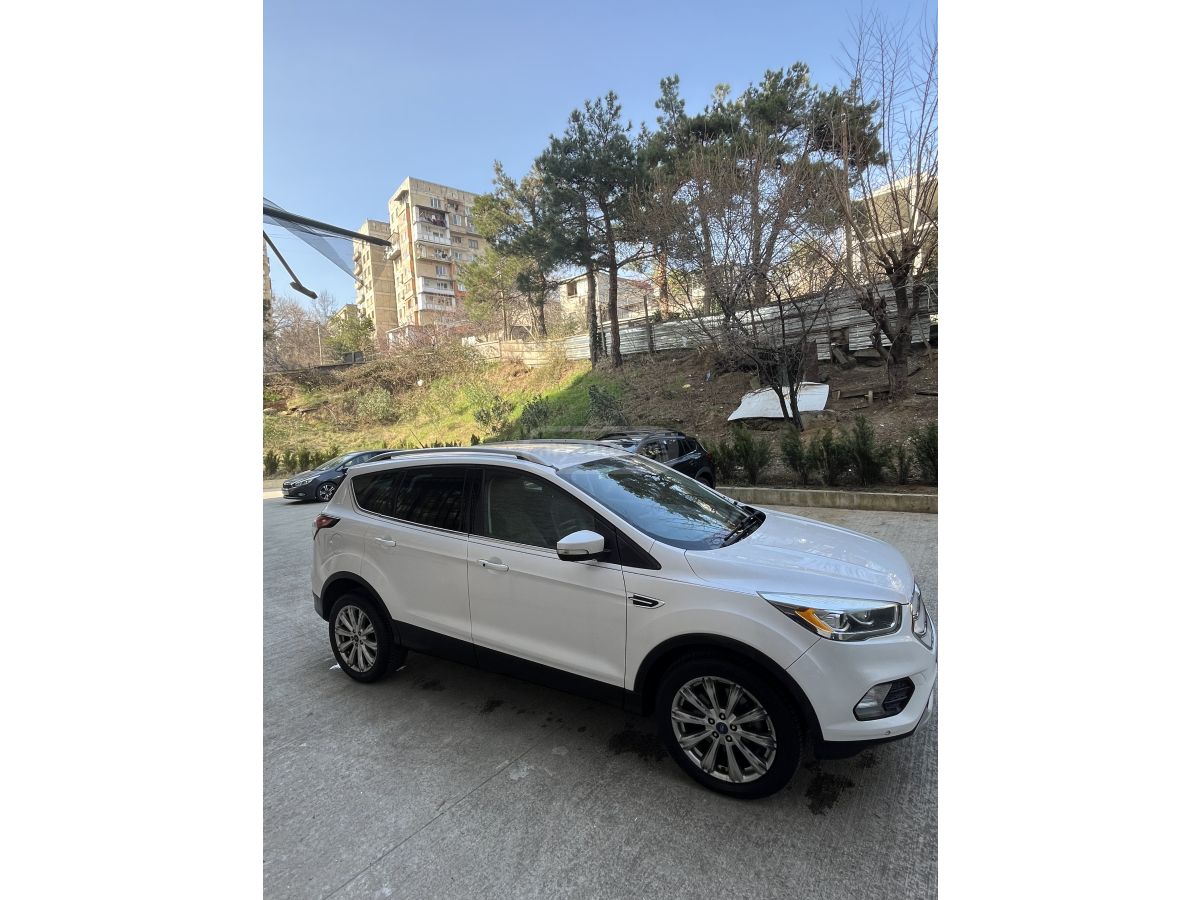 Ford Escape - фото 8