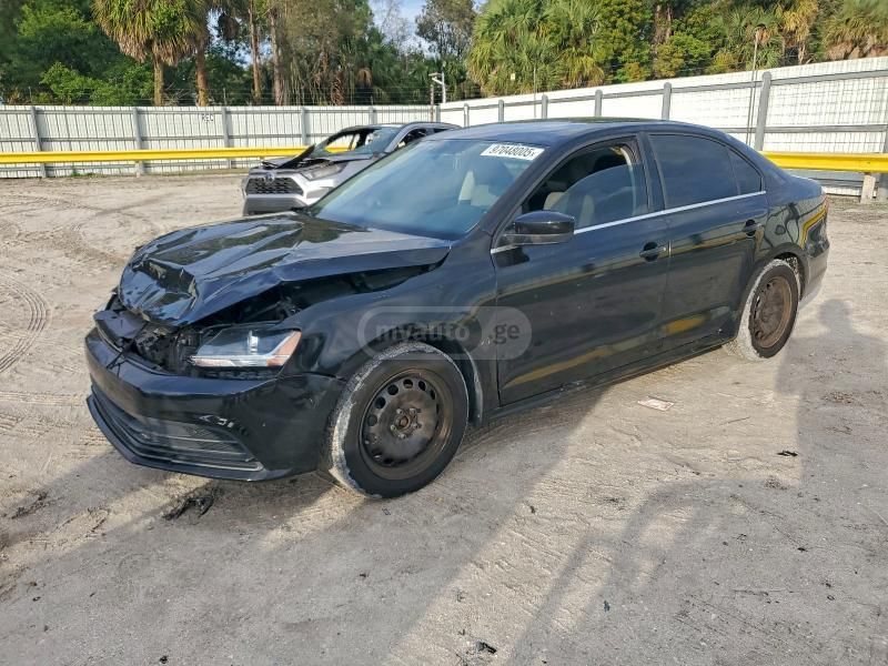 Volkswagen Jetta - фото 1