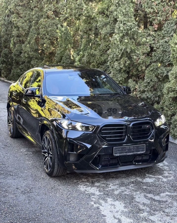 BMWX6 M FOR RENT2023