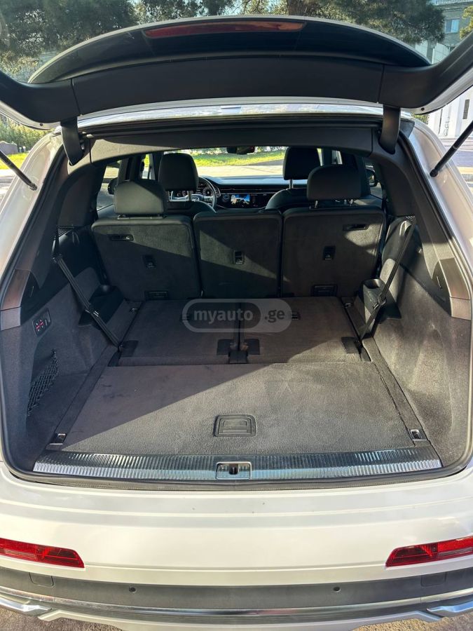 Audi 45 Premium 4dr All-Wheel Drive — миниатюра 6