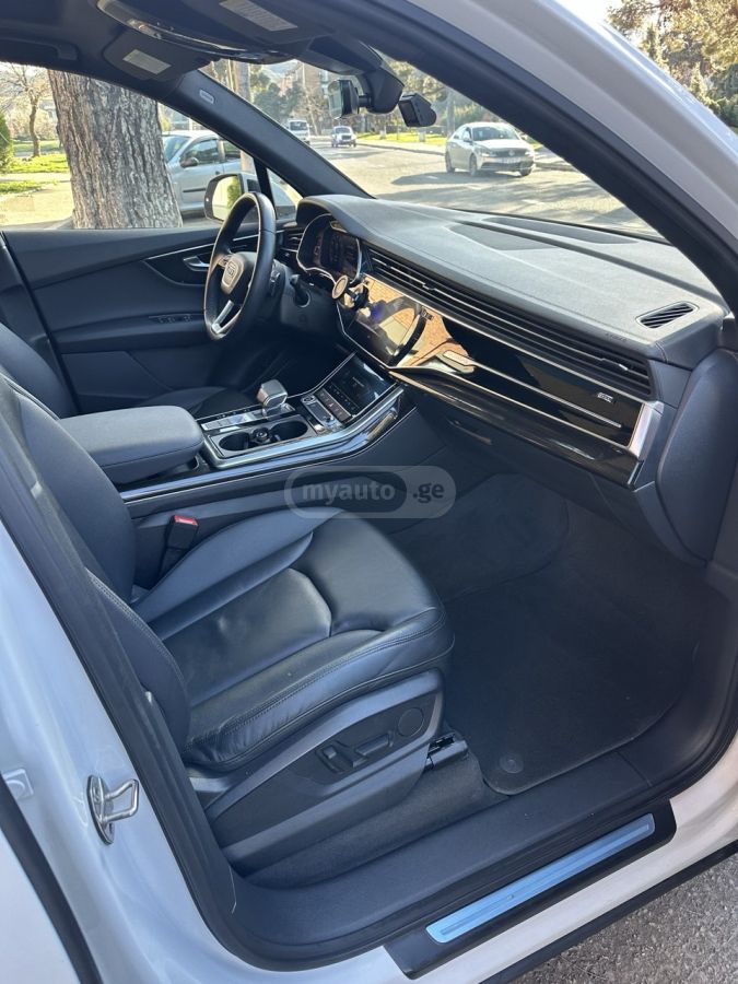 Audi 45 Premium 4dr All-Wheel Drive — миниатюра 8