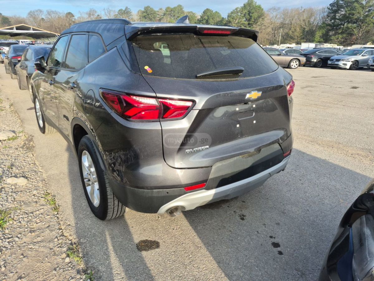 Chevrolet Blazer - фото 3