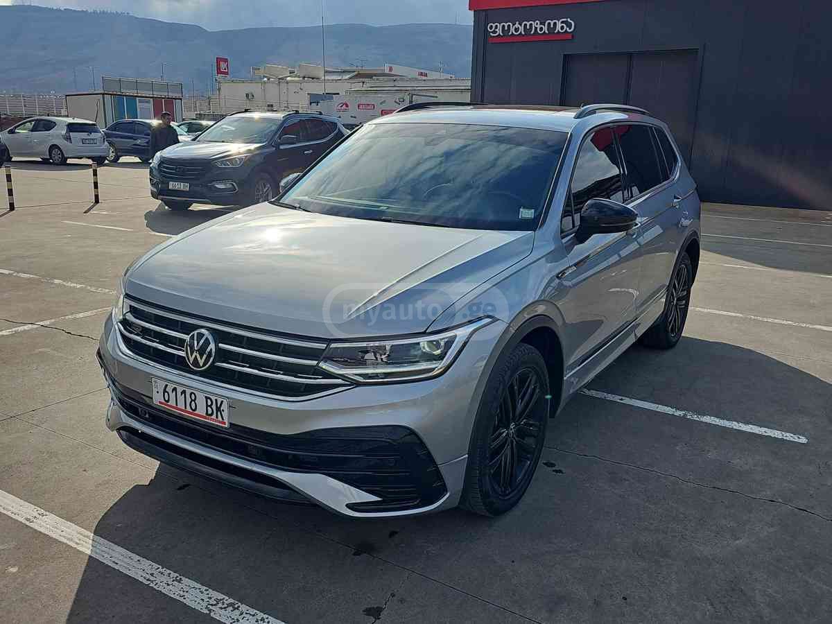 Volkswagen Volkswagen Tiguan — миниатюра 1