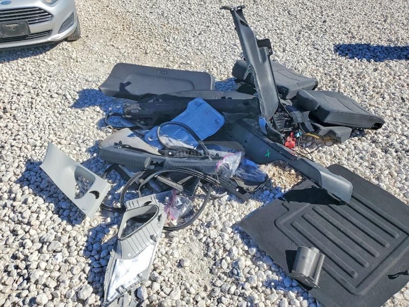 Kia Niro - фото 13