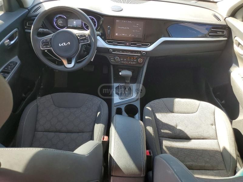 Kia Niro - фото 8