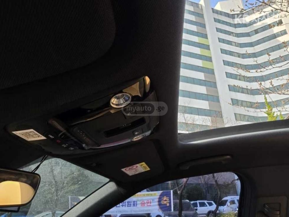 Kia Sorento - фото 8